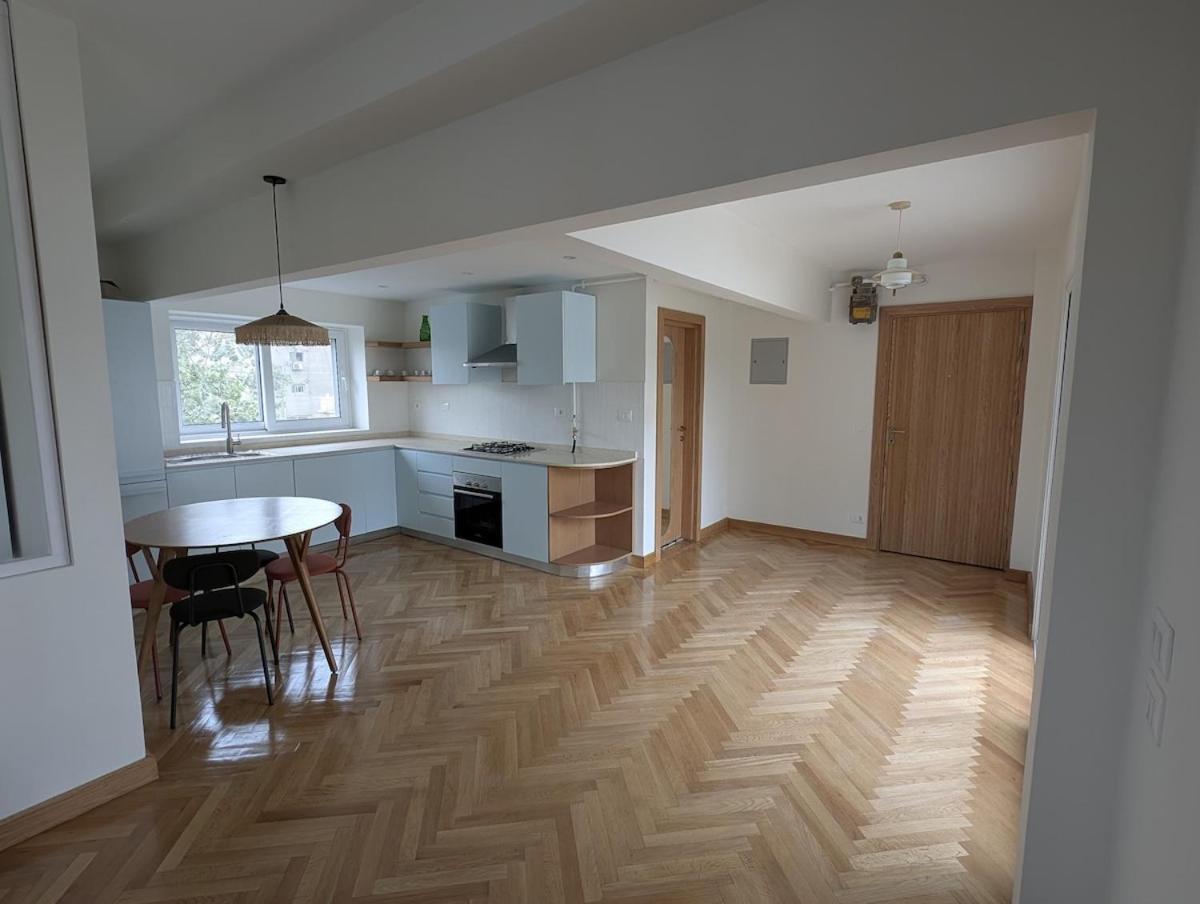 The Luminous Private Apartment